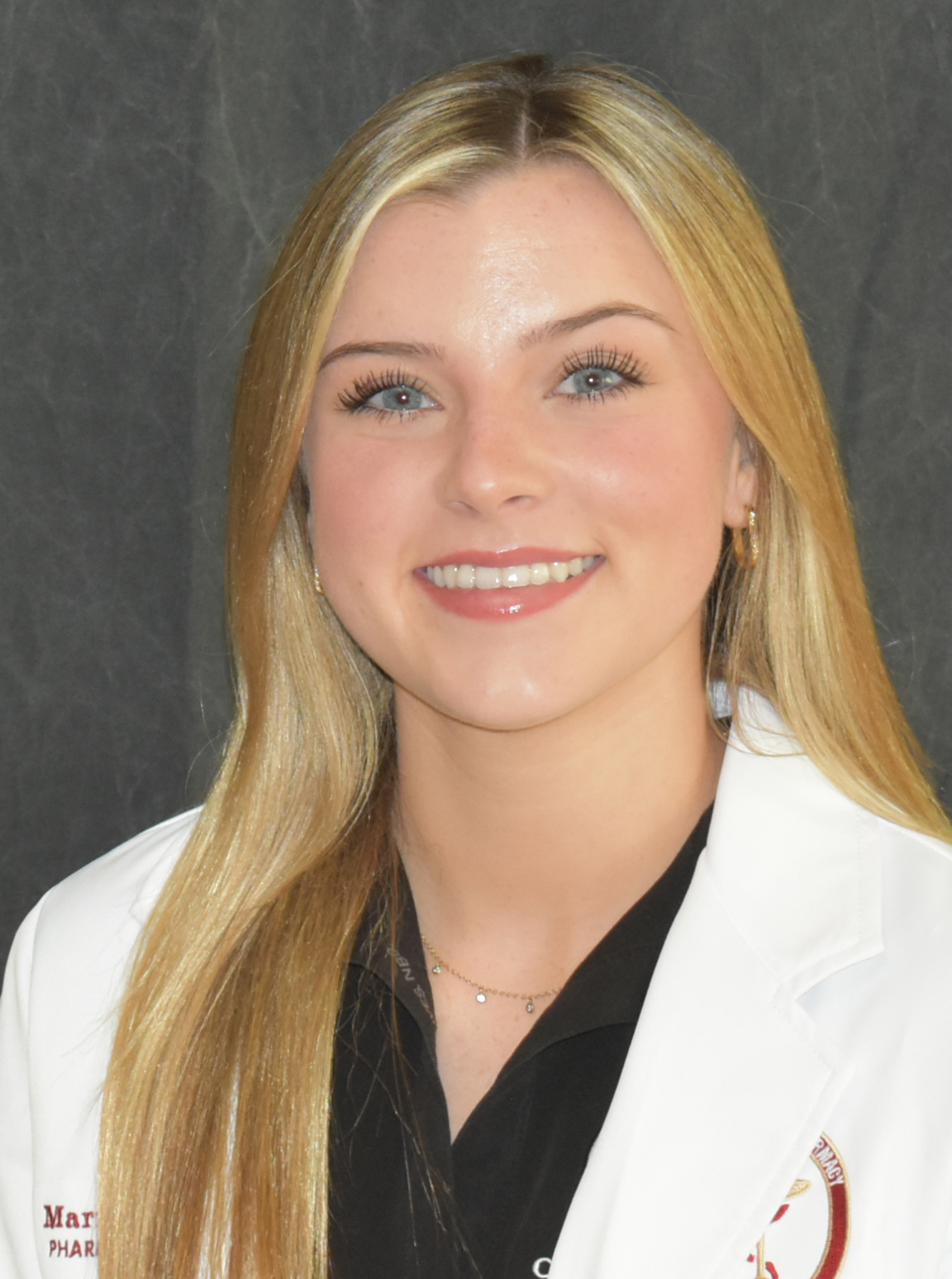 P1 headshot of Anna Mariah Crosby