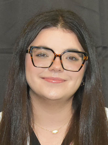 P1 headshot of Carlie Hobson
